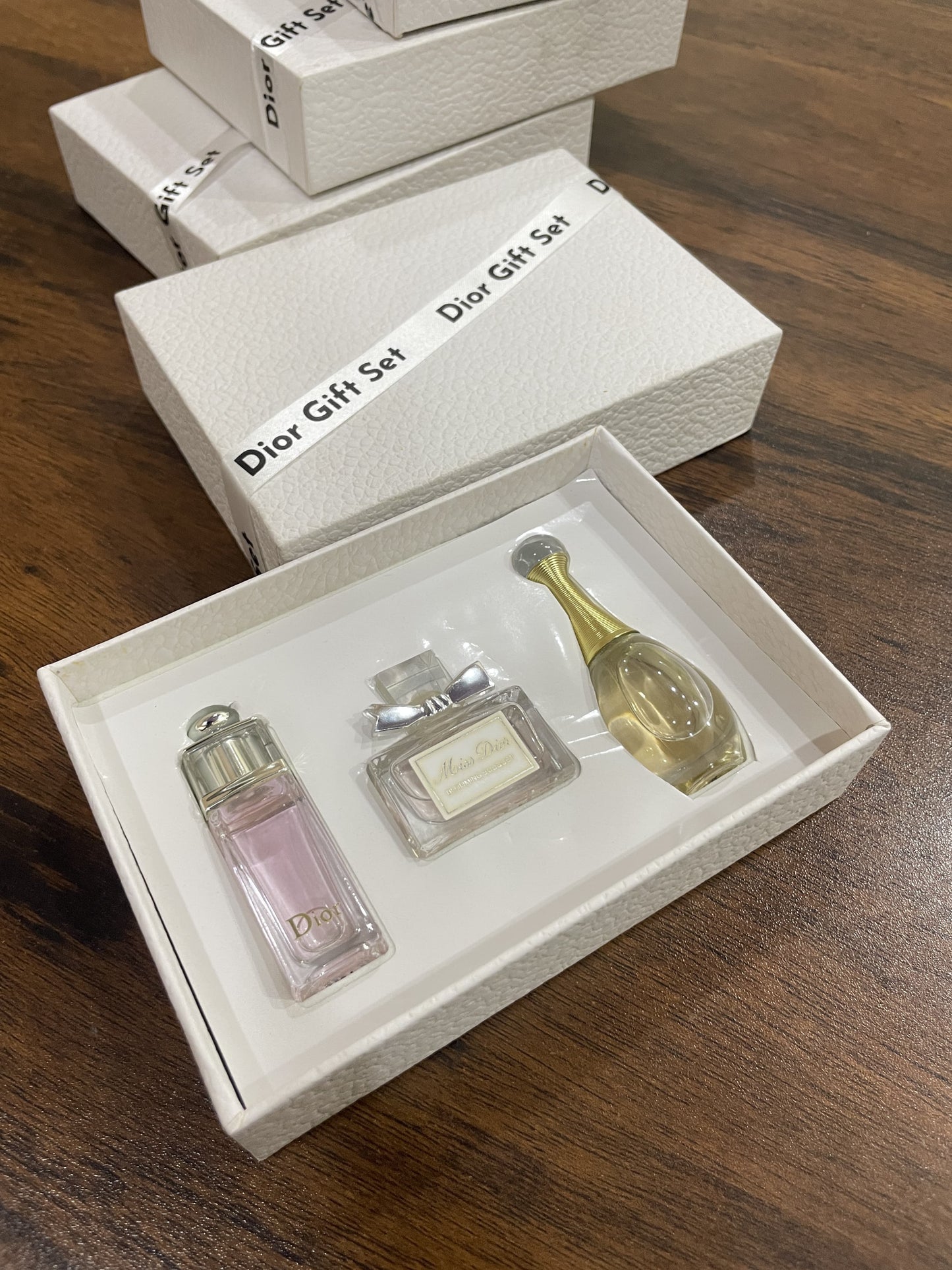 3-in-1 Luxury Dior Perfume Gift Set โ 25mlร3 (Imported from Dubai) โจ